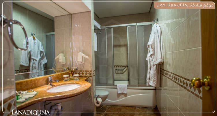 حمام الغرفة