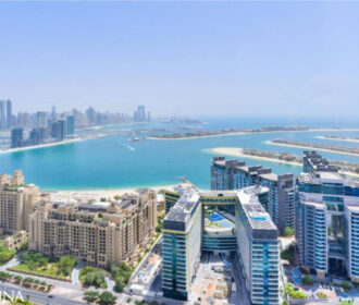 ultra luxury palm tower with shared 5 star hotel facilities