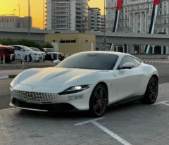 تأجير فيراري روما دبي