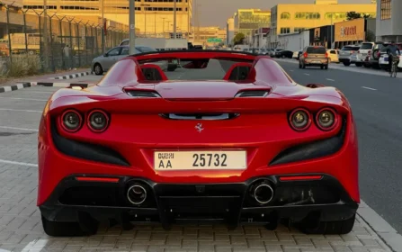 تأجير سيارة فيراري اف 8 للإيجار في دبي