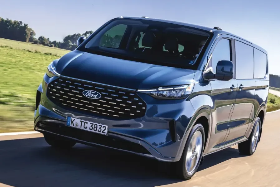 فورد كوستم ford custom