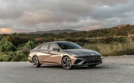 هونداي النترا hyundai elantra
