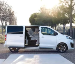اوبل زافيرا opel zafira