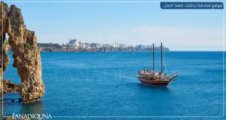 جولة البحر الأبيض المتوسط بالقارب