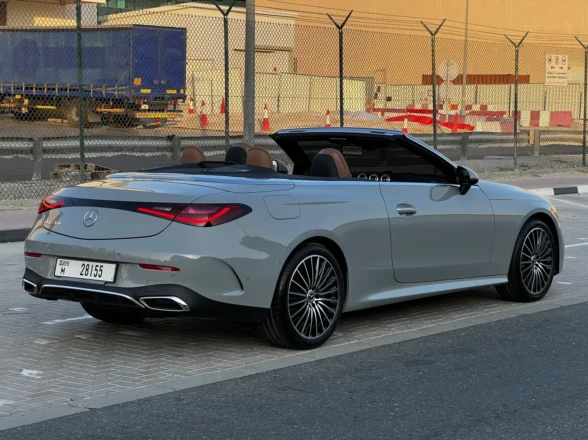 مرسيدس c200 كونفير في دبي