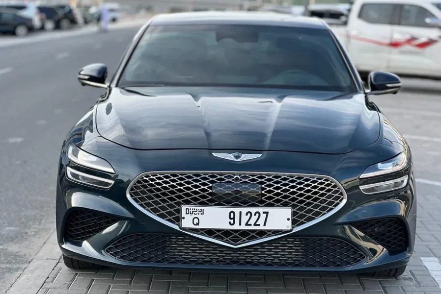 استئجار جينيسيس gv70 في دبي
