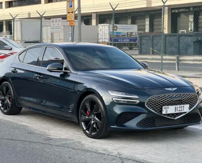استئجار جينيسيس gv70 في دبي