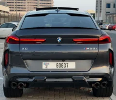 استئجار بي ام دبليو x6 m50i دبي