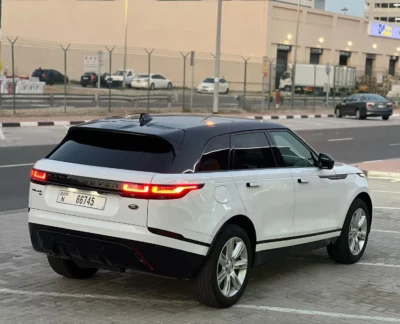 تأجير سيارة رنج روفر فيلار دبي