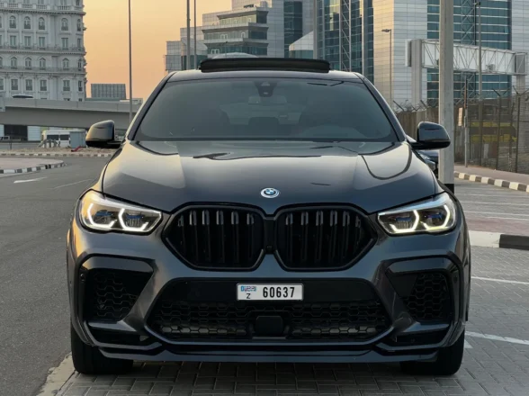 استئجار بي ام دبليو x6 m50i دبي