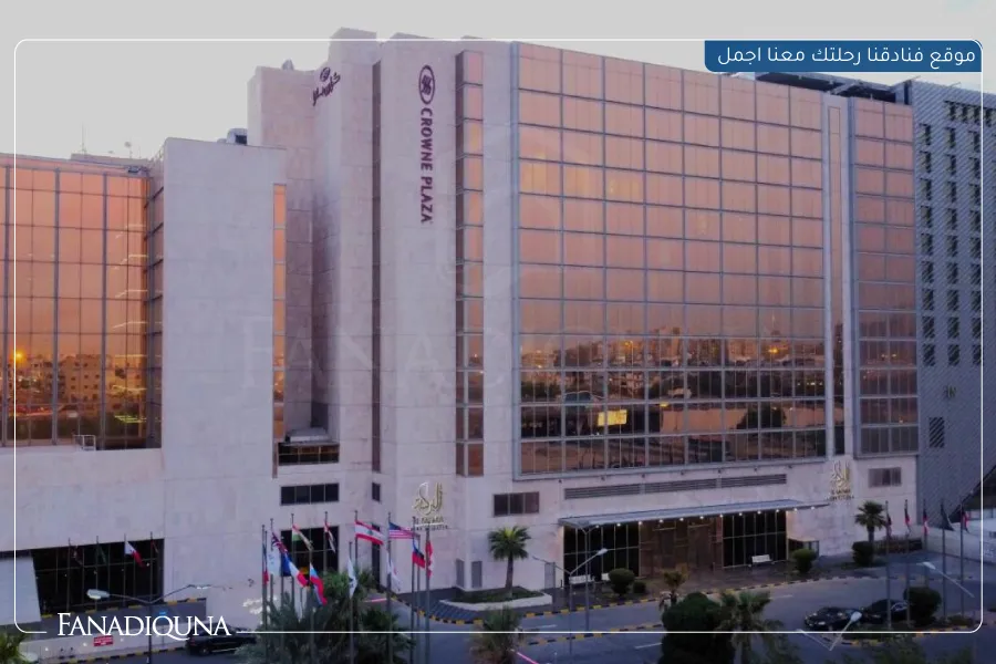 أسعار فنادق الكويت 2025 - 11 فندق بأسعار مناسبة بالكويت 7 6.كراون بلازا الكويت الثريا سيتي، أحد الفنادق من مجموعة فنادق إنتركونتيننتال